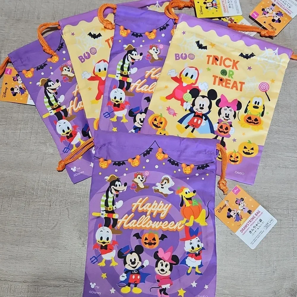 Disney Halloween 10 Piece Party Bundle!